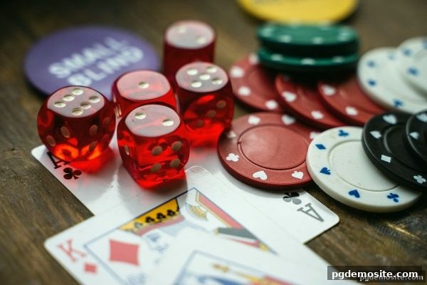 pg电子试玩网：桌游直播融合新风口，世界杯热浪下的互动内容革命